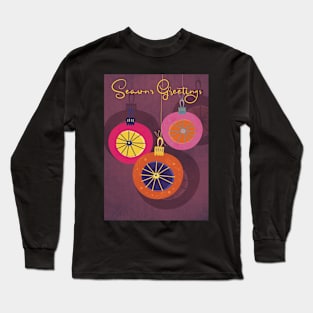 Season’s Greetings with retro styled Christmas baubles in pink Long Sleeve T-Shirt